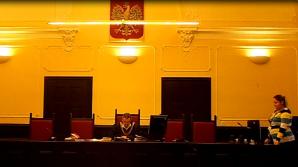 Sąd w Kłodzku nie uwierzył trzem policjantom, którzy oskarżyli miejscową pracodawczynię o zelżenie. Kobieta została uniewinniona