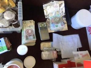 Amfetamina, ekstazy oraz ciastka z haszyszem