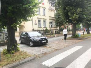 [VIDEO] Pracodawczyni z Kłodzka, po 2 latach od złożenia wniosku o ściganie miejscowej prokurator Małgorzaty Sałackiej, została w końcu wczoraj przesłuchana. Czy wzorem pracy prokuratora będzie lekceważenie procedur? Czy zatriumfuje sprawiedliwość?