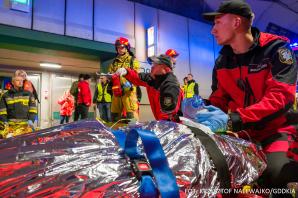 [VIDEO] Ćwiczenia służb w tunelu S2 Południowej Obwodnicy Warszawy