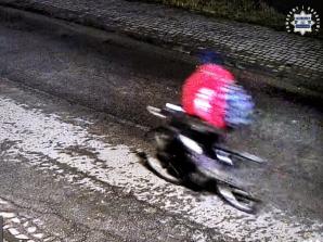 [VIDEO] Ukradł 4-dniowego baranka z żywej szopki - dzielnicowy uratował życie maleństwa