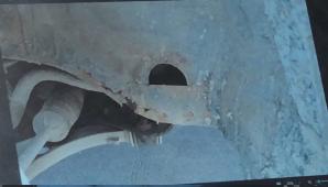 [VIDEO] Kto popełnił przestępstwa? Diagnosta czy może kierowca zardzewiałego busa przy bierności policji i inspektorów ITD?