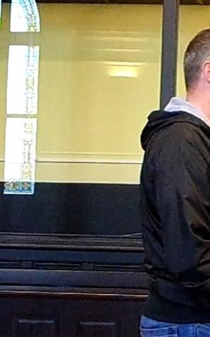 Policjanci zapomnieli o strażniku miejskim? Prokurator też go nie odnalazła. Co się dzieje w sądzie w Kłodzku?