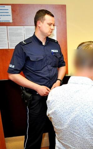 [VIDEO] Kompletnie pijany kierowca autobusu wiózł dzieci do Łodzi