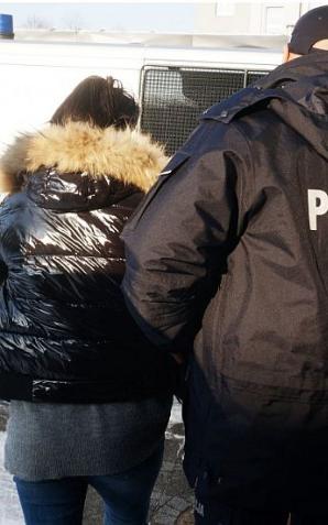 Poszukiwana 16 listami gończymi zatrzymana w Częstochowie