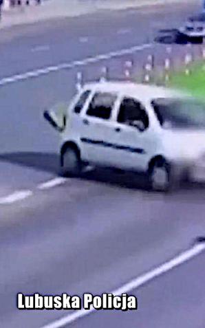 [VIDEO] Wypadek z udziałem motocyklisty