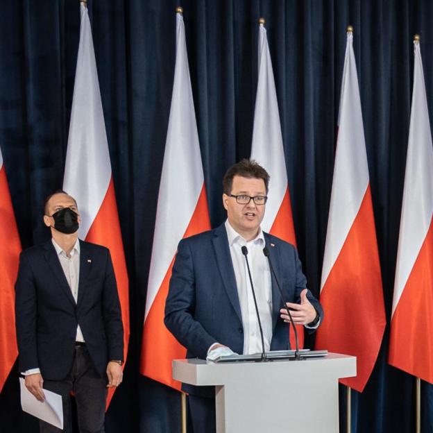 Działania w zakresie transportu związane z toczącą się wojną rosyjsko-ukraińską. Przewóz uchodźców koleją. Bezpłatne przejazdy na terenie swoich krajów oferują także przewoźnicy kolejowi z Niemiec, Czech, Słowacji, Austrii i Węgier