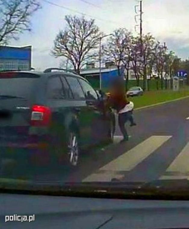 Tragedia była o włos. Uważajmy na pieszych!