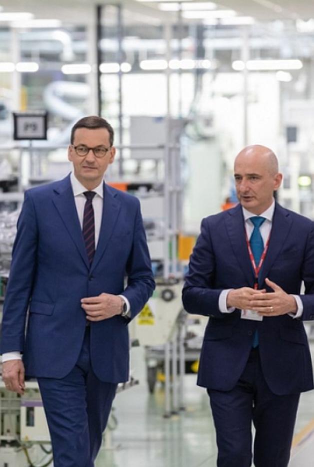 [VIDEO] Premier w zakładach Toyoty: W Wałbrzychu powstanie kilkaset nowych miejsc pracy