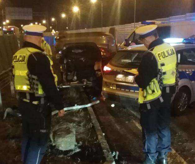 Zatrzymani na A1 do napadów na sklepy w Żołędowie i Brzemionach