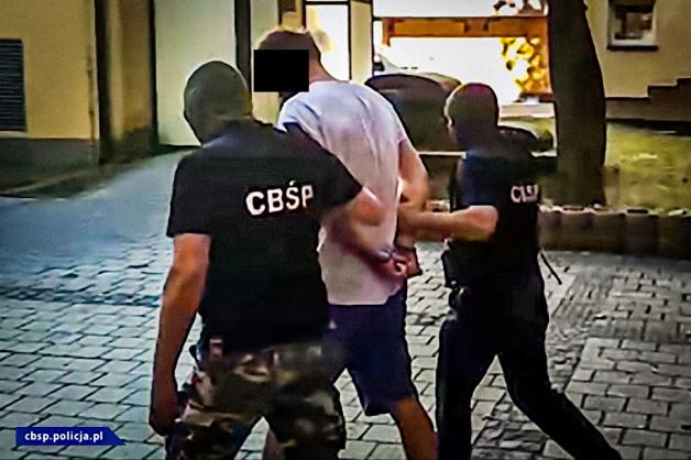 [VIDEO] Refundowane leki trafiały na wtórny rynek lub poza granice kraju