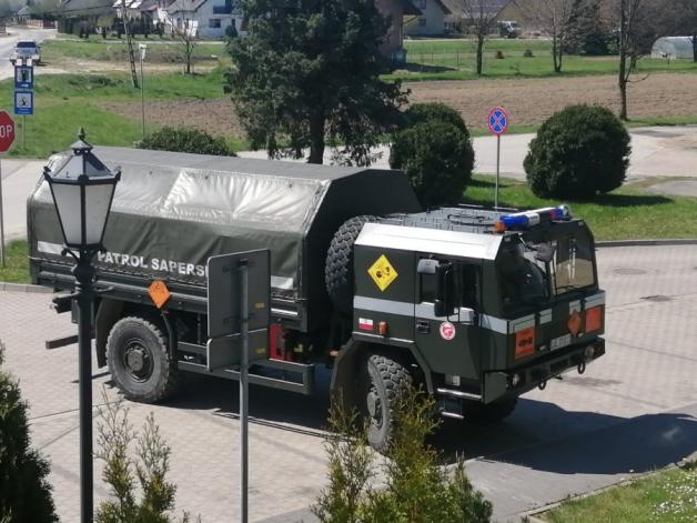 Groźna pozostałość z czasów ll wojny światowej w postaci niewybuchu odnaleziona w Obidzy