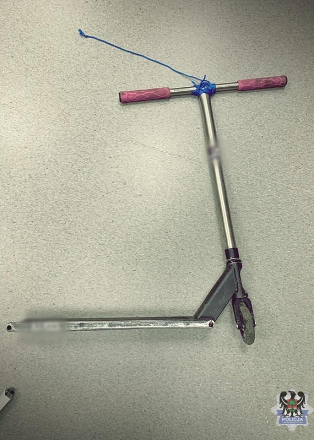 Czterech nieletnich zatrzymanych bezpośrednio po zgłoszeniu. Nastolatkowie podejrzani są dokonanie rozboju, którego ofiarą padł 12-latek